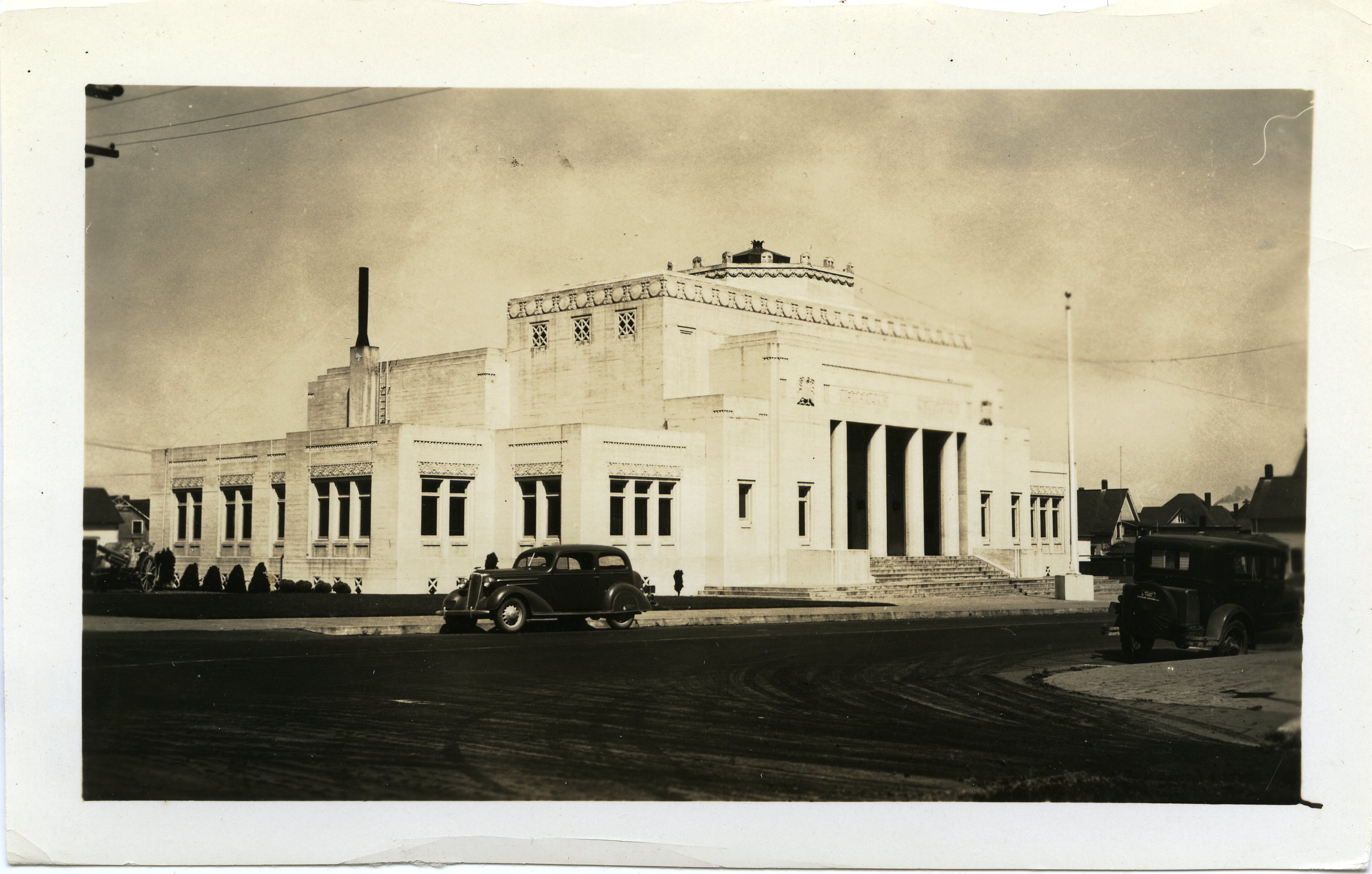 Historical Eureka Veterans Building 