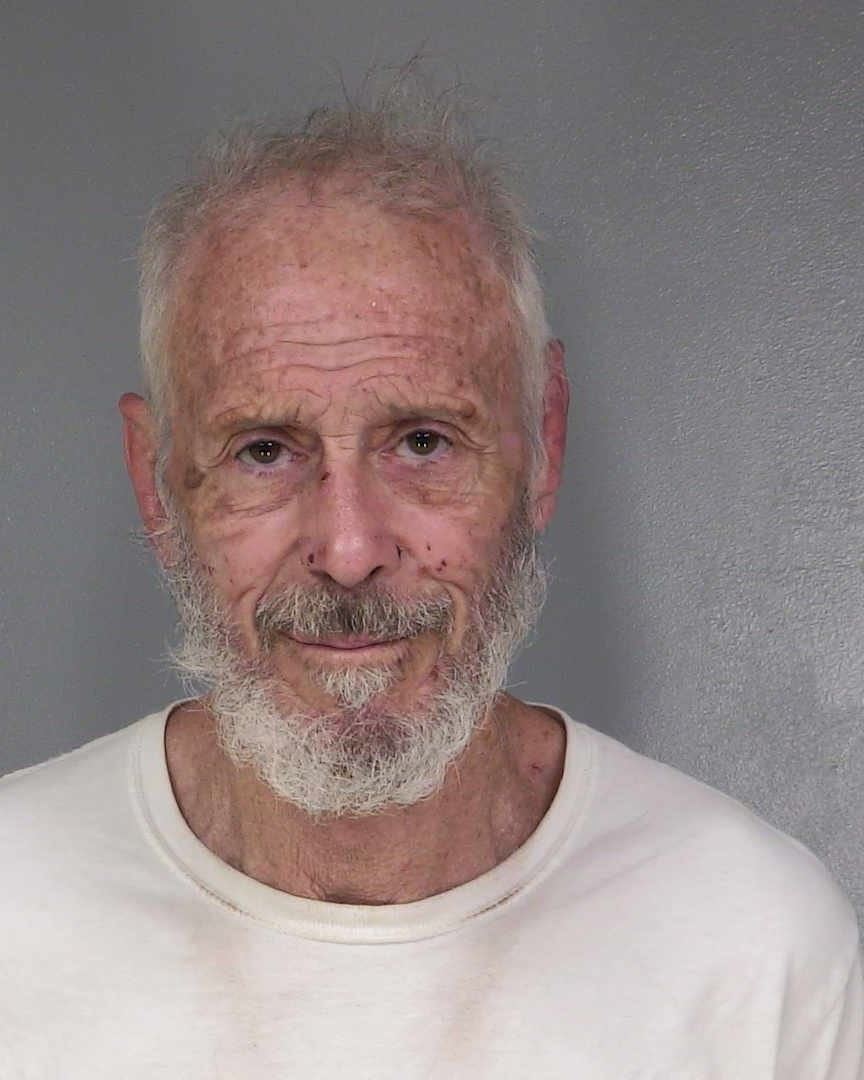 Couturier Booking Photo