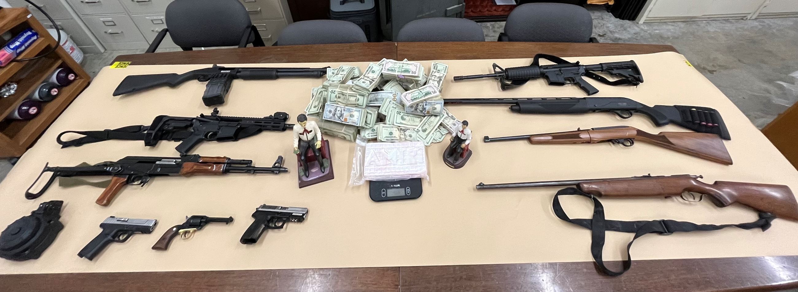 US Currency_Cocaine_Firearms_Scale