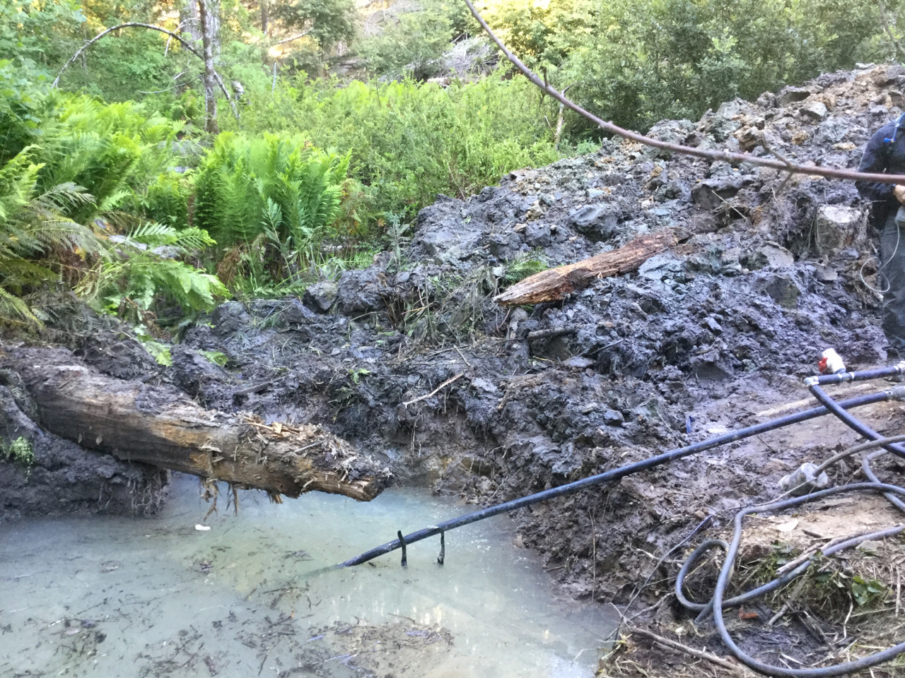 8 feet deep hole dug into creek bed diverting 100% of waterflow to illegal cultivation